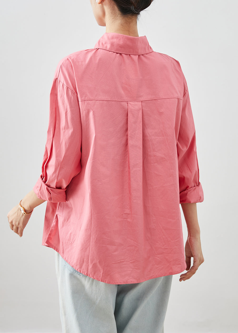 Effortlessly Elegant Shirt with a Timeless Design