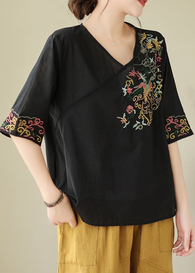 Polished Blouse with an Effortless Classic Look