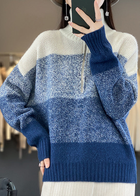Well Tailored Sweater with a Graceful Silhouette