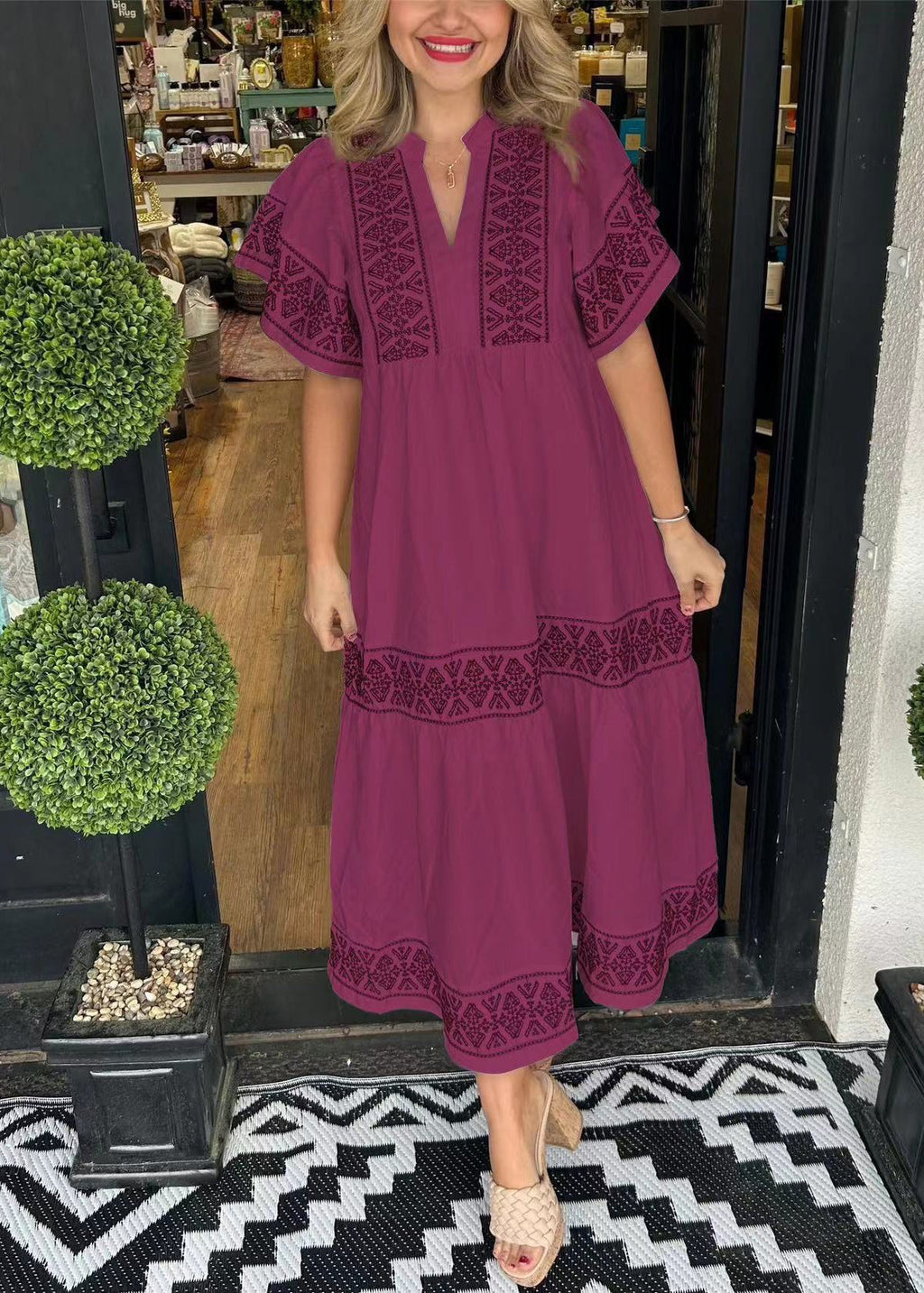 Gracefully Styled Dress for Any Occasion