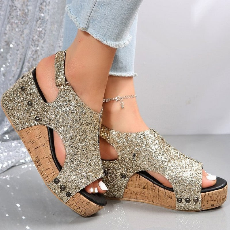 Chic Orthopedic Shoes with Unique Design