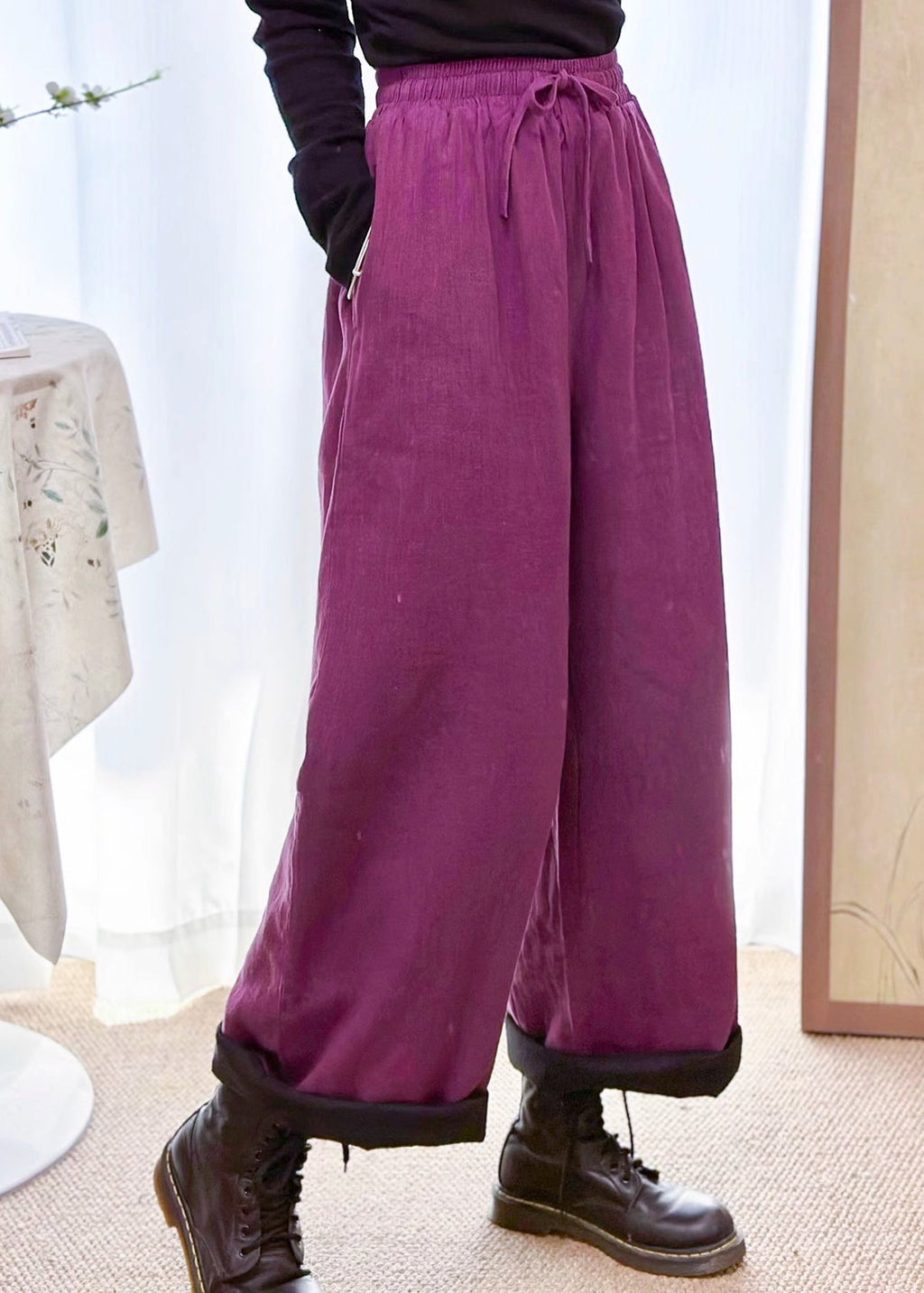 Elegantly Styled Pants for Everyday Wear