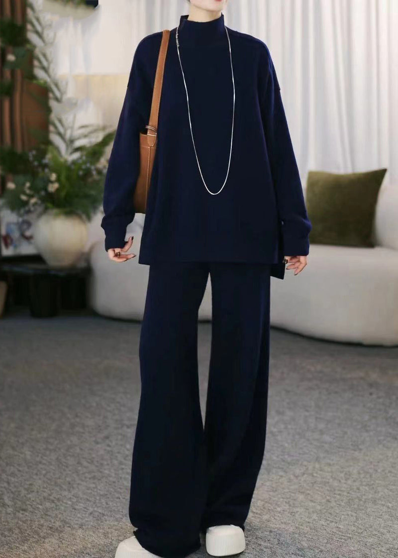 Well Tailored Sweater with a Graceful Silhouette