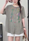 Effortlessly Elegant Blouse with a Timeless Design