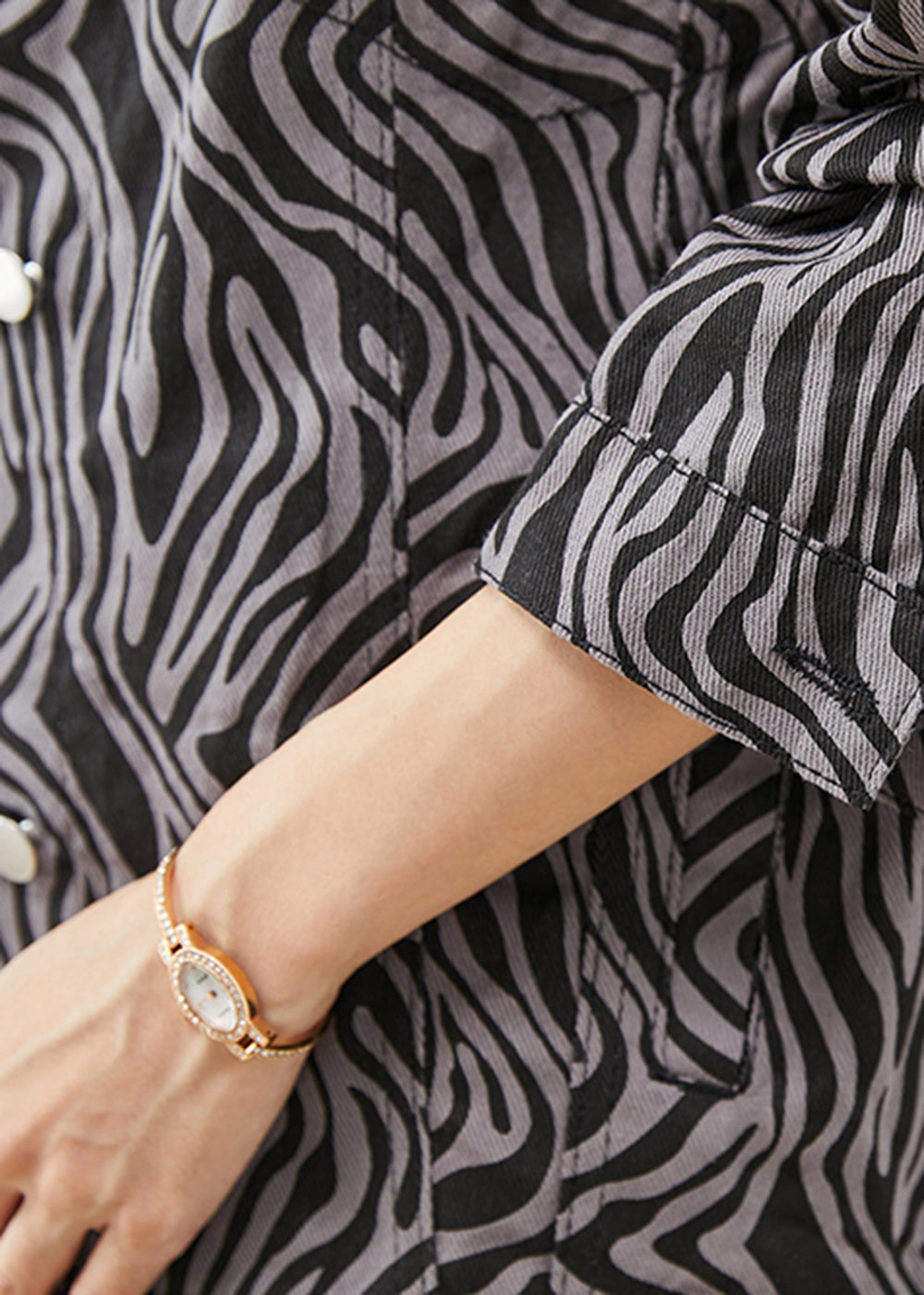 Classic Vintage Coat with a Flattering Fit