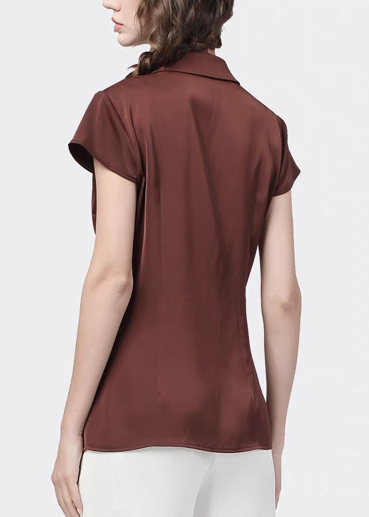 Sophisticated Shirt with a Clean Classic Look