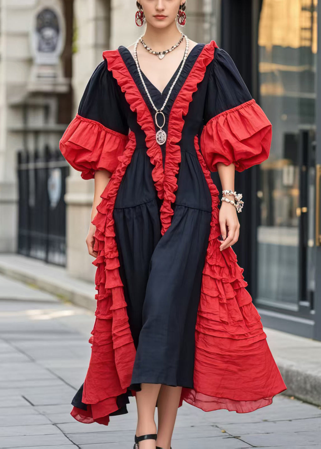 Classic Vintage Dress with a Flattering Fit