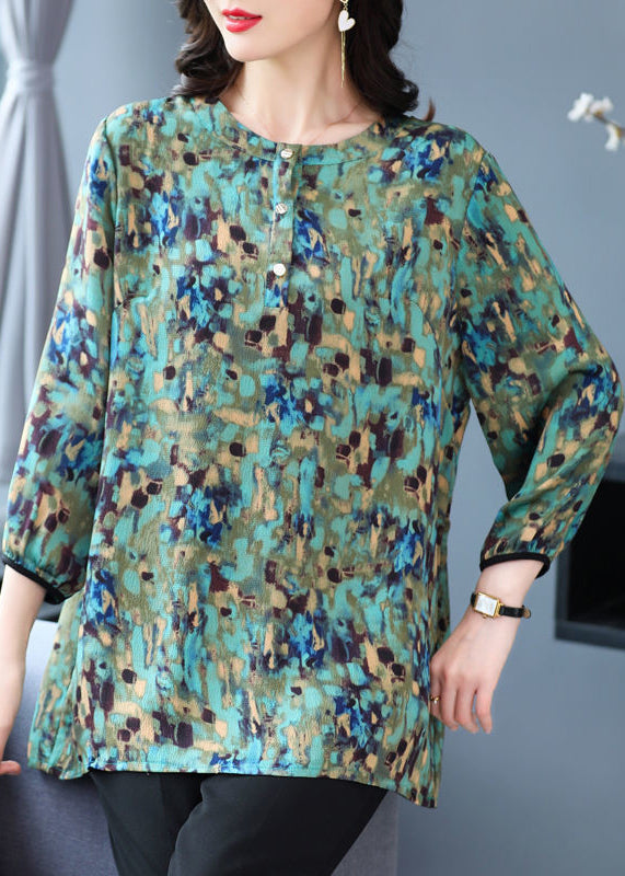 Sophisticated Top with a Clean Classic Look