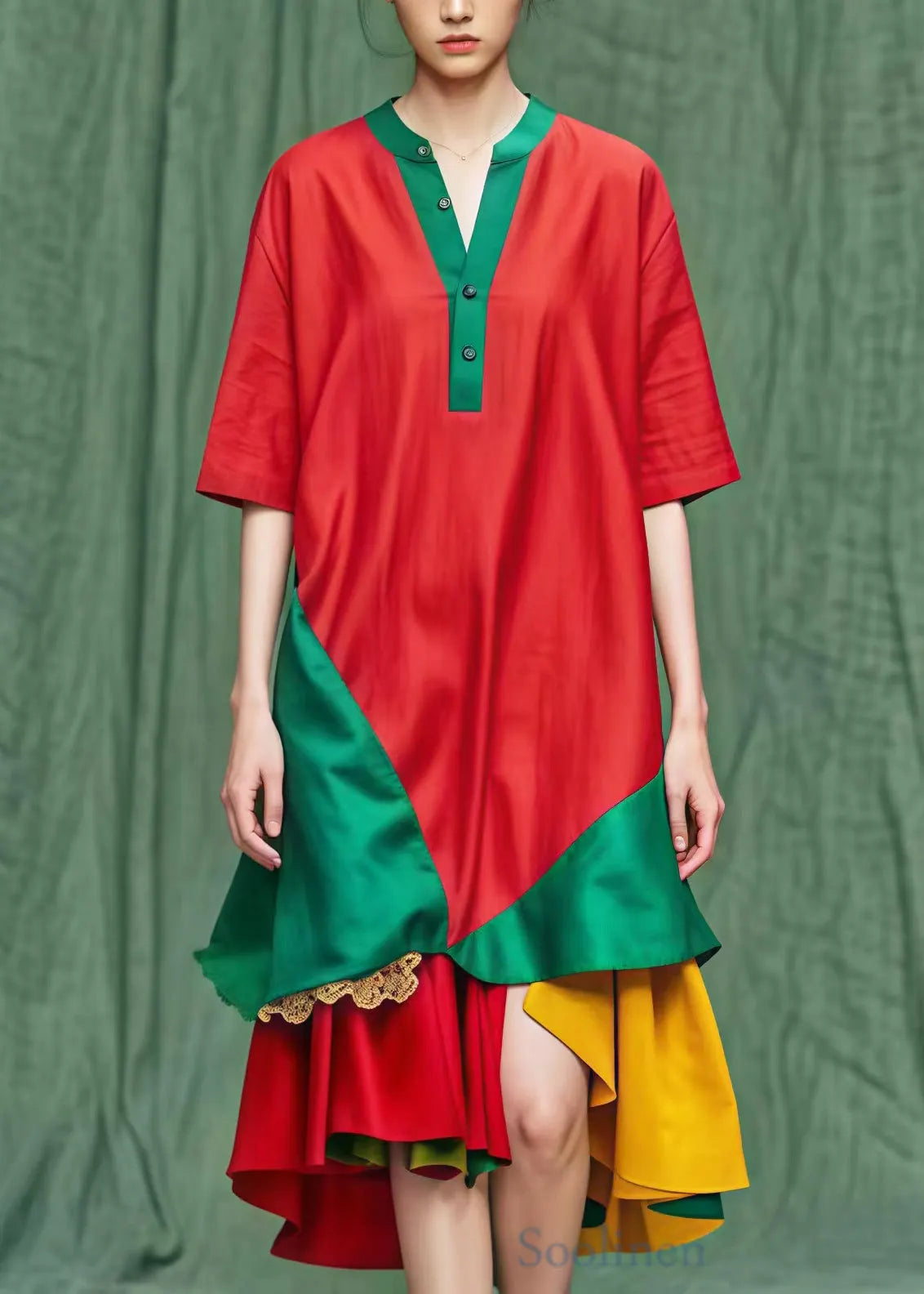 Well Tailored Dress with a Graceful Silhouette