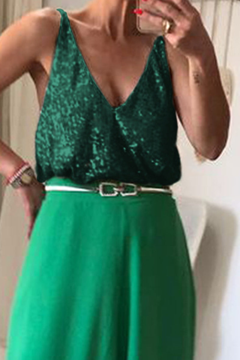 Polished Top with an Effortless Classic Look