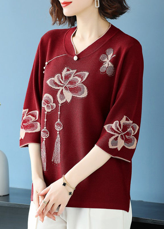 Well Tailored Top with a Graceful Silhouette
