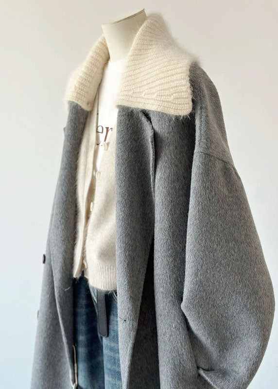 Sophisticated Coat with a Clean Classic Look