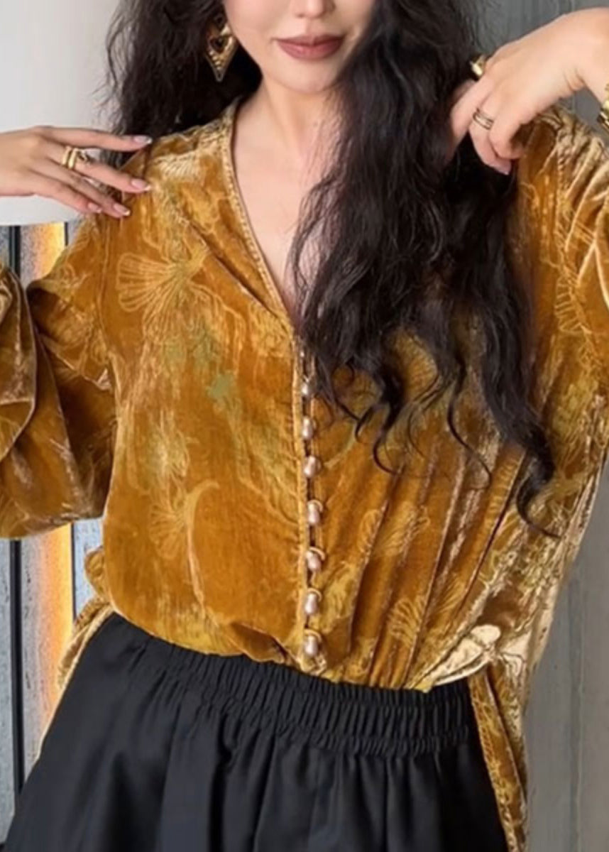 Sophisticated Top with a Clean Classic Look