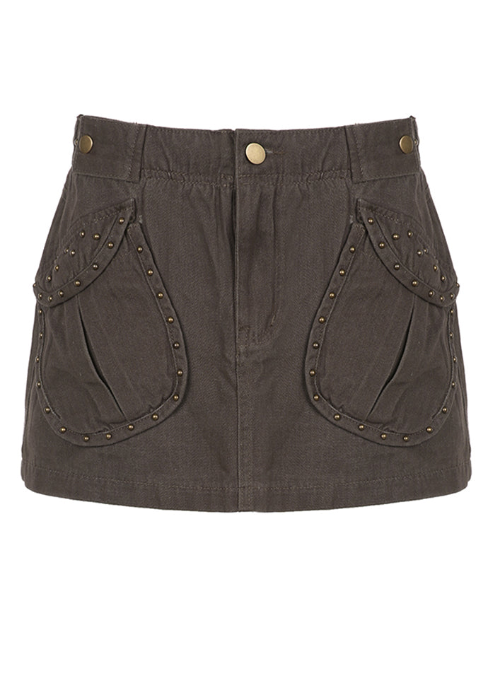 Well Tailored Garment with a Graceful Silhouette
