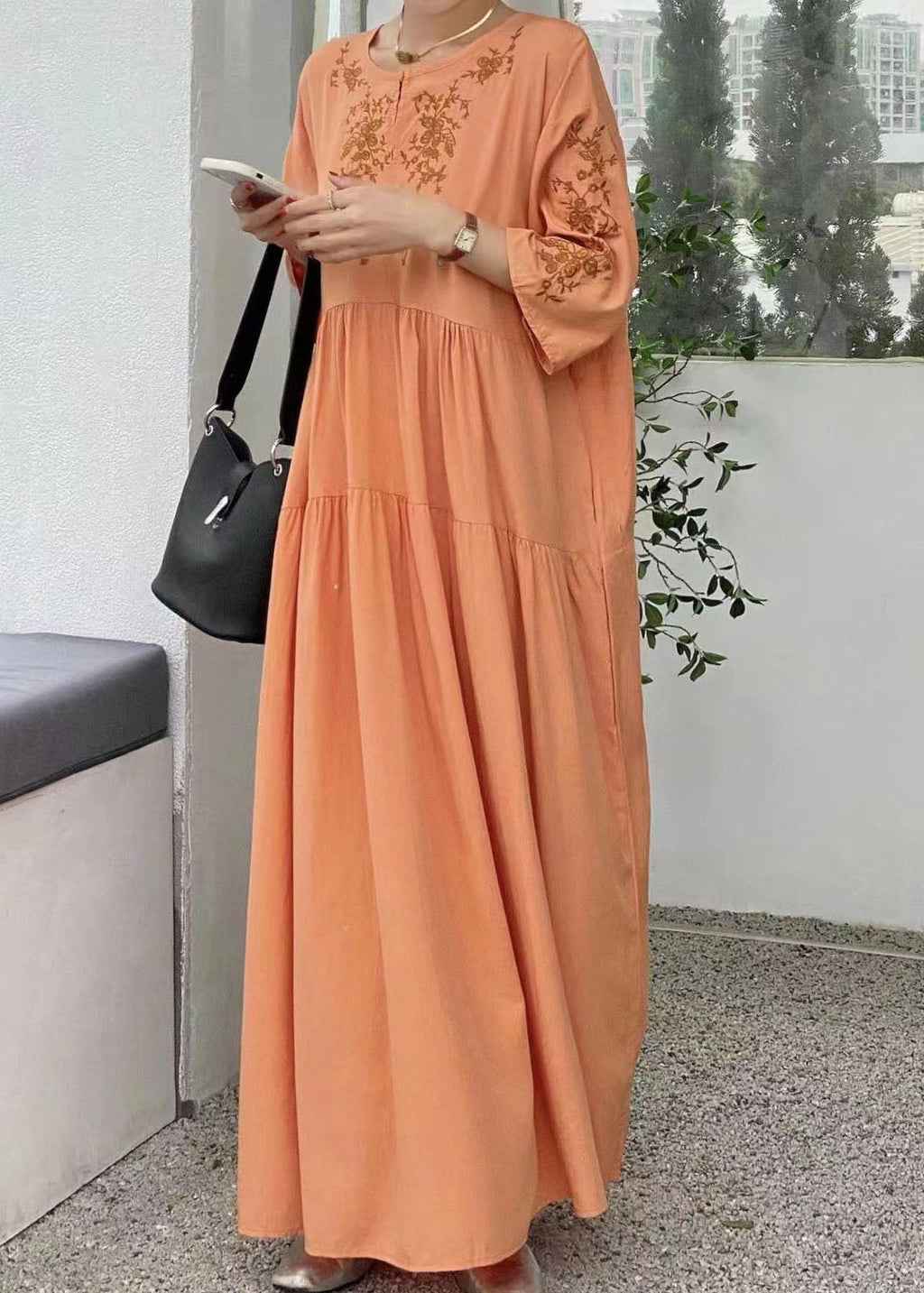 Beautifully Crafted Dress in a Classic Style