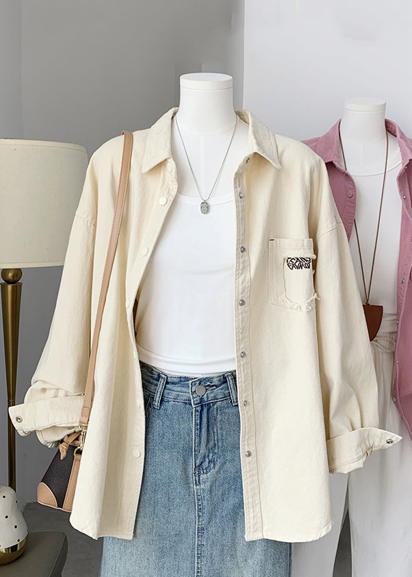 Effortlessly Elegant Blouse with a Timeless Design