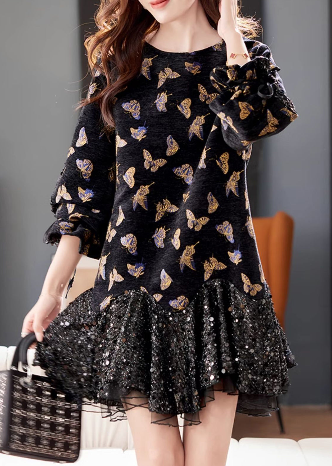 Well Tailored Dress with a Graceful Silhouette