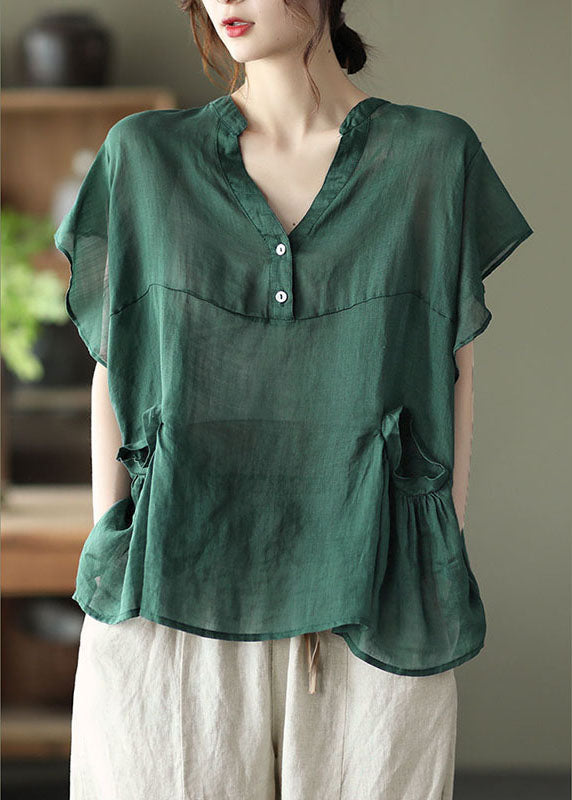 Well Tailored Blouse with a Graceful Silhouette