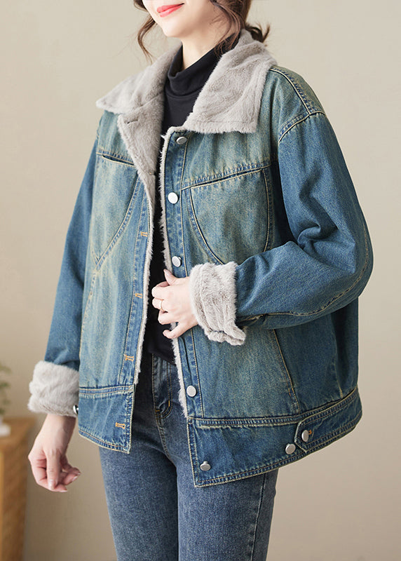 Beautifully Crafted Coat in a Classic Style