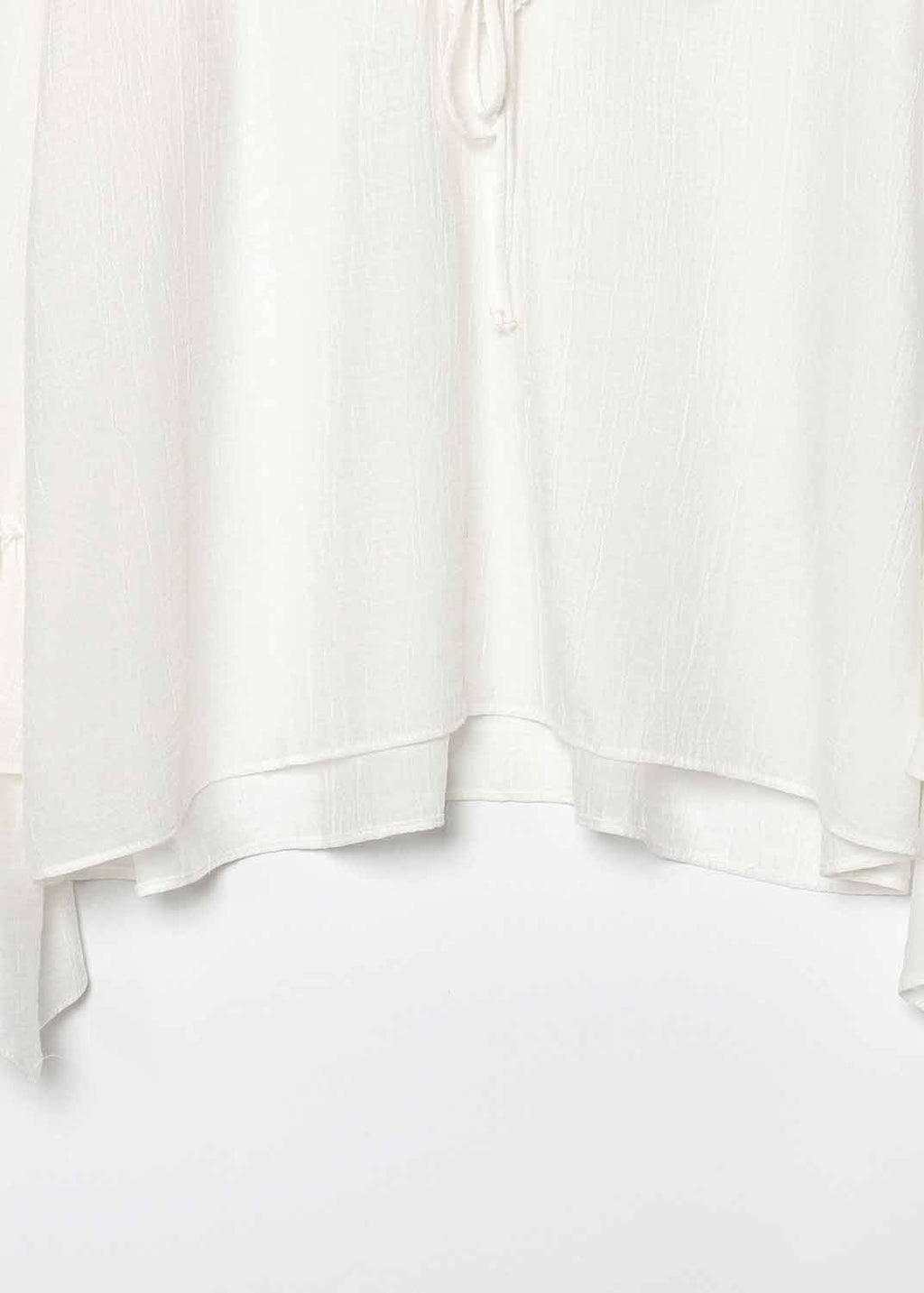 Effortlessly Elegant Top with a Timeless Design