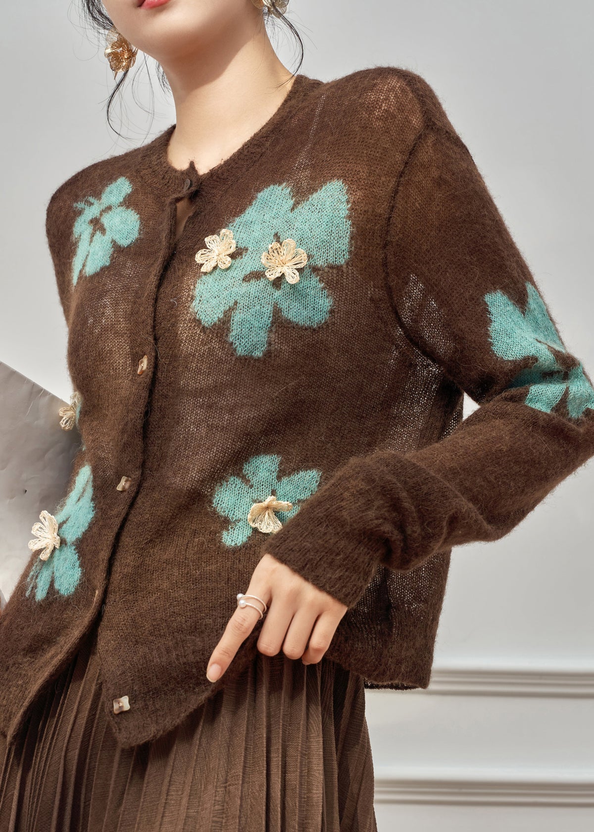 Polished Cardigan with an Effortless Classic Look