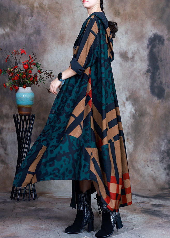 Classic Vintage Coat with a Flattering Fit