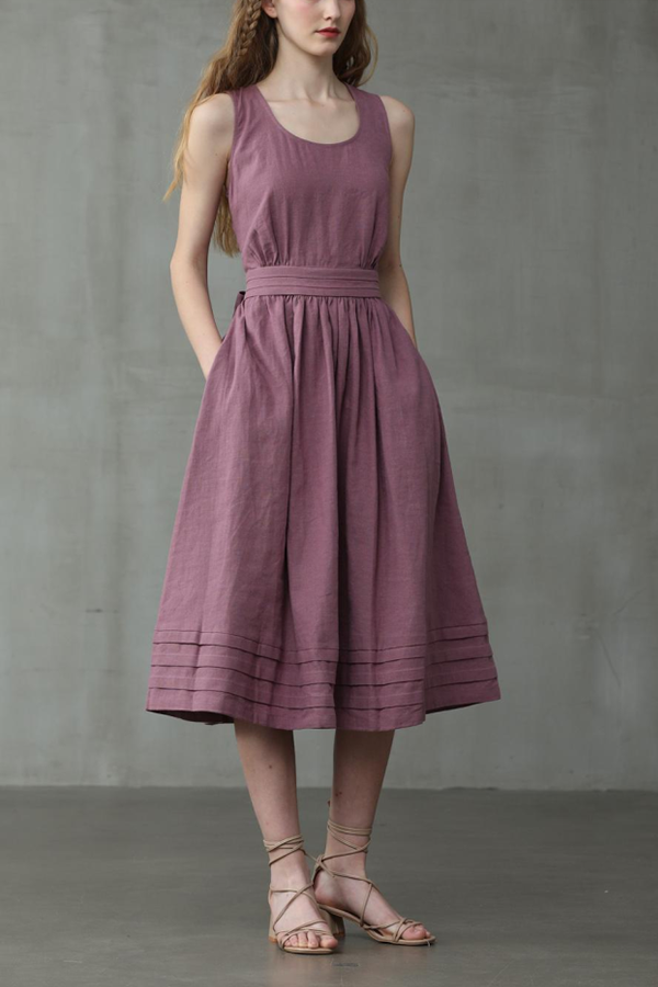Classic Vintage & Enduringly Stylish Dress