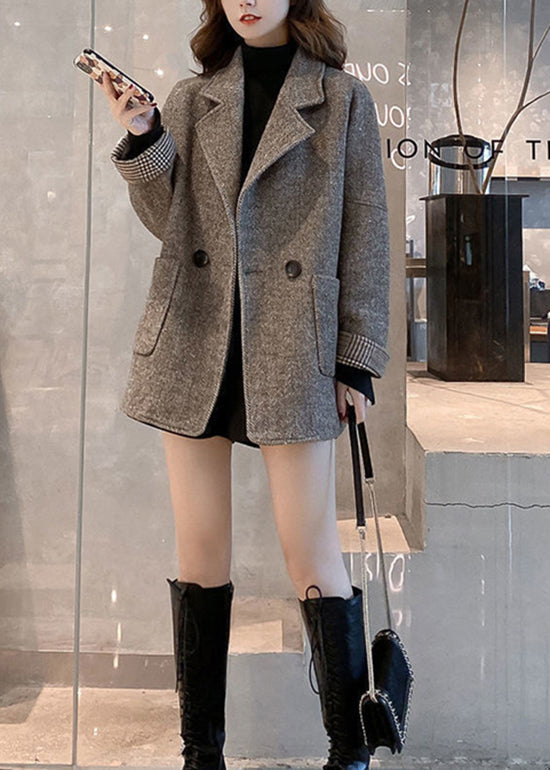 Classic Vintage & Enduringly Stylish Coat