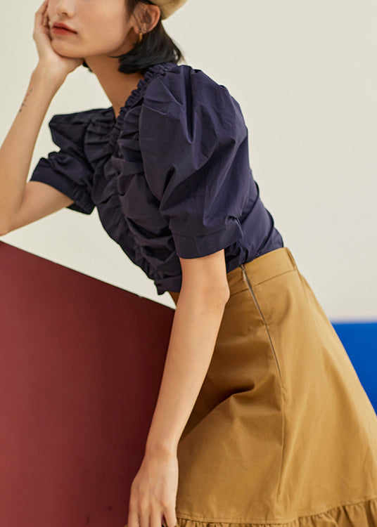 Classic Vintage Shirt with a Flattering Fit