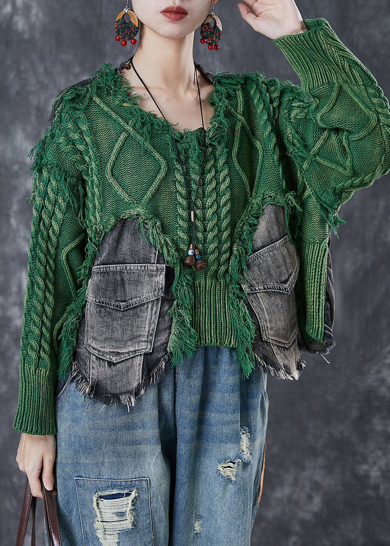 Beautifully Finished Sweater in a Timeless Design