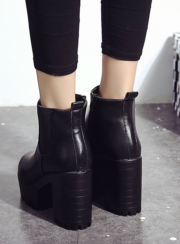 Chic Orthopedic Boots with Unique Design