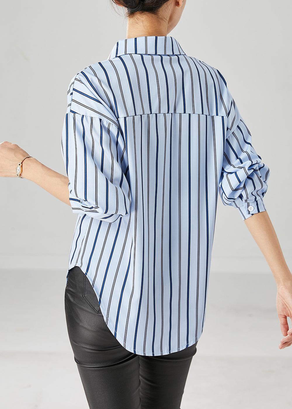 Classic Vintage Top with a Flattering Fit