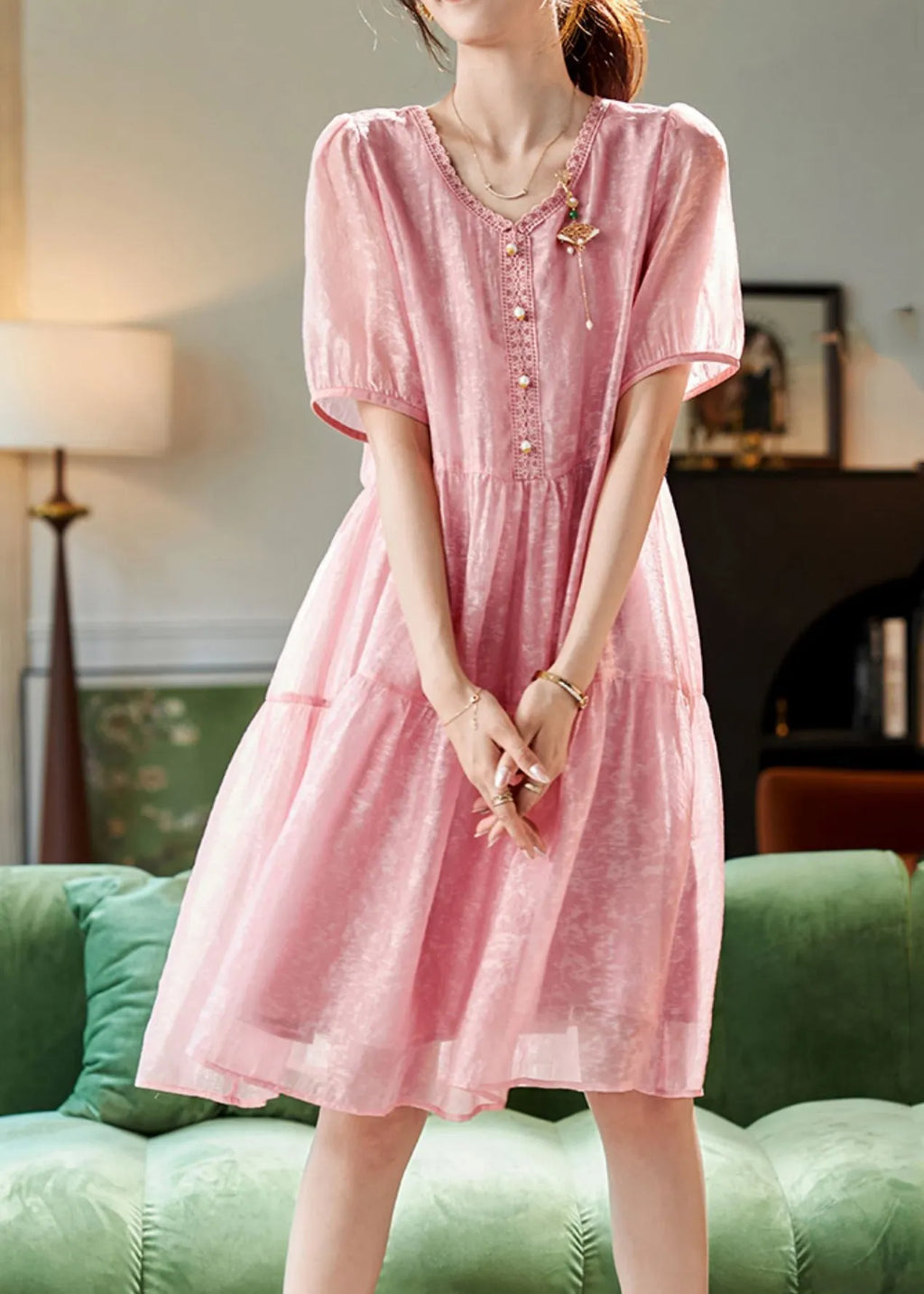 Beautifully Crafted Dress in a Classic Style