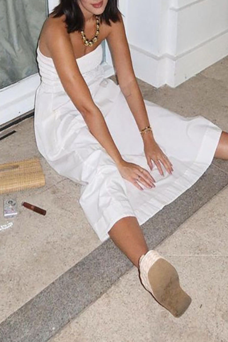 A Vintage Style Dress with Delicate Timeless Details