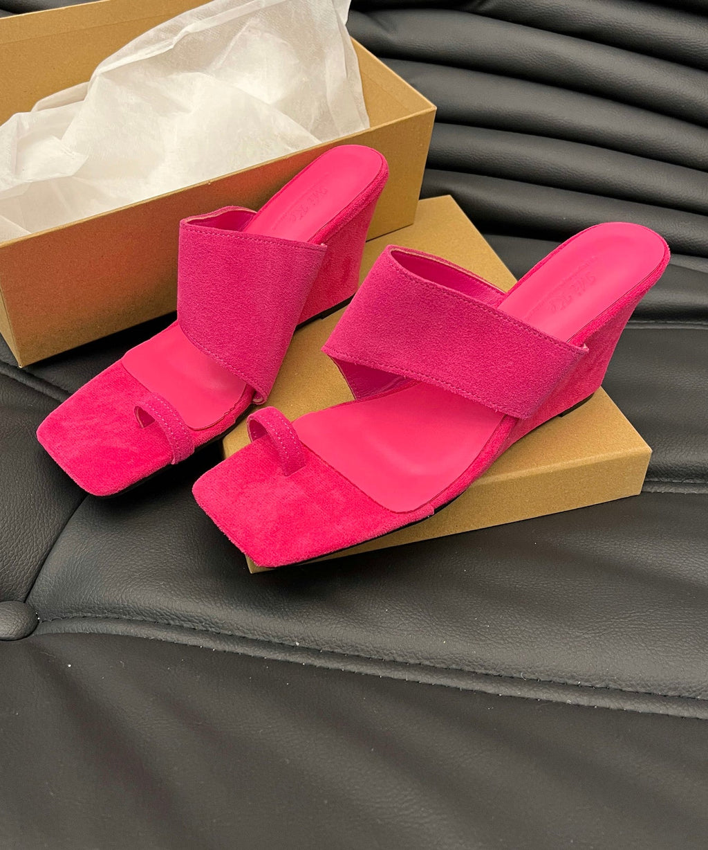 Classic Orthopedic Sandals with Timeless Style