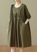 Effortlessly Elegant Dress with a Timeless Design