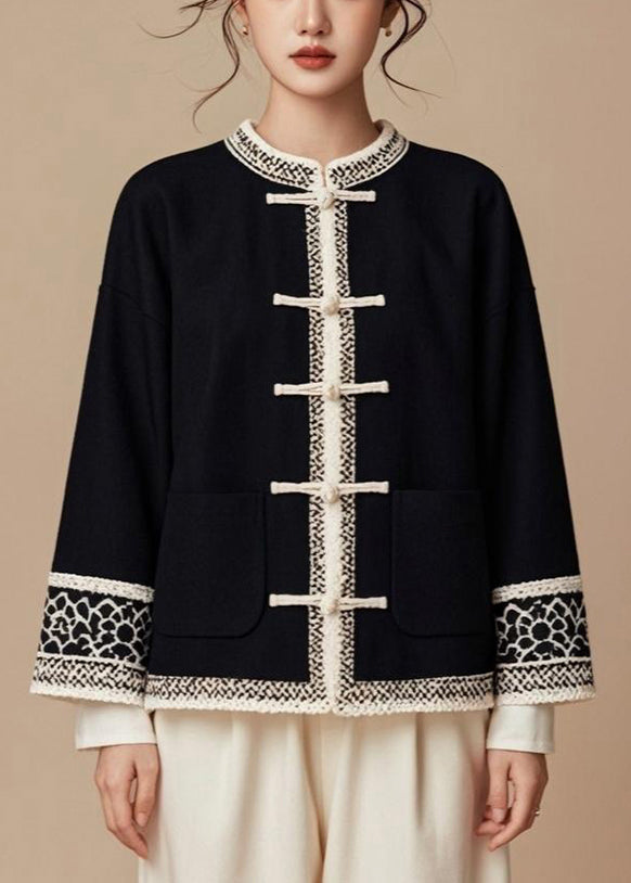 Gracefully Styled Coat for Any Occasion