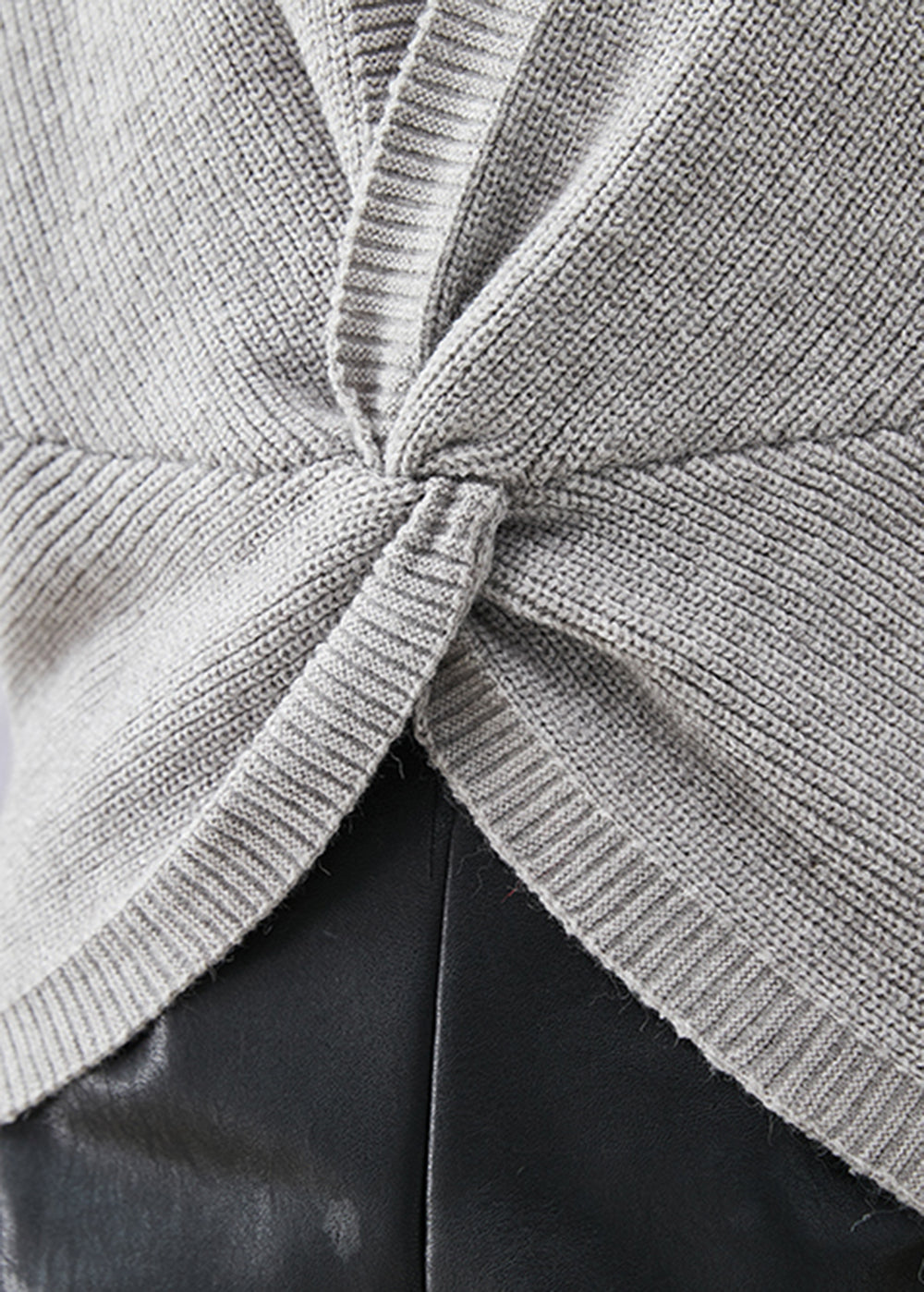 Effortlessly Elegant Garment with a Timeless Design