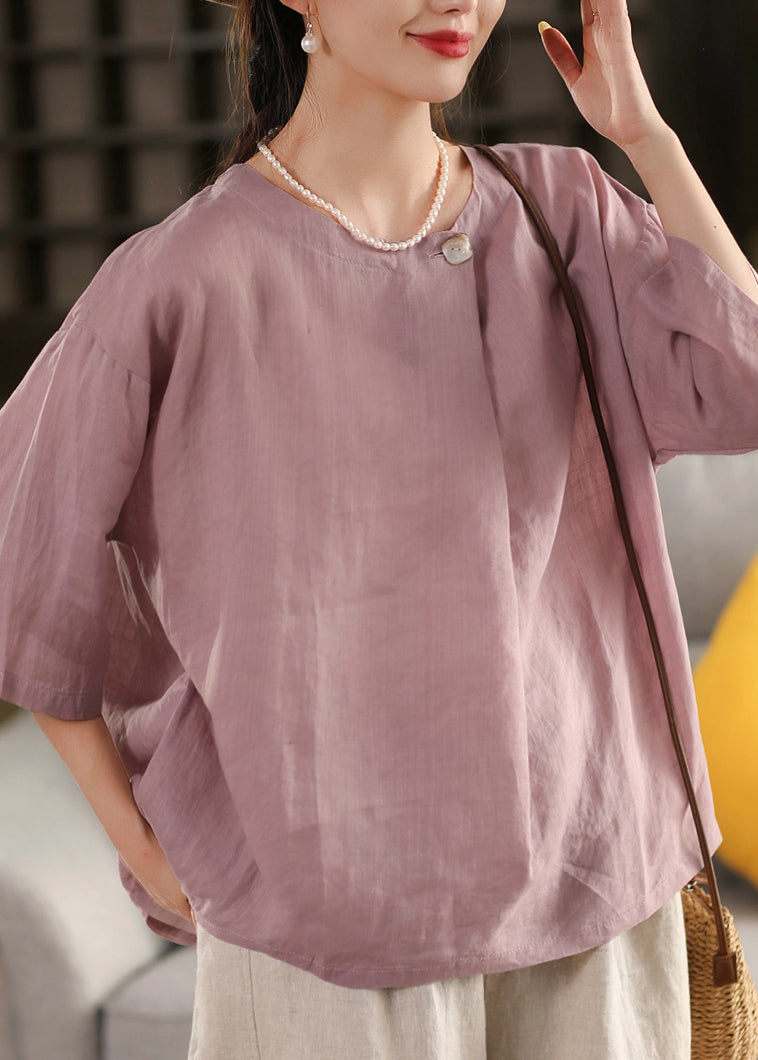 Well Tailored Blouse with a Graceful Silhouette