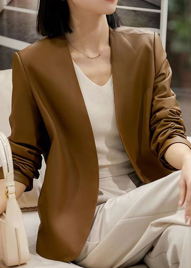 Gracefully Styled Coat for Any Occasion