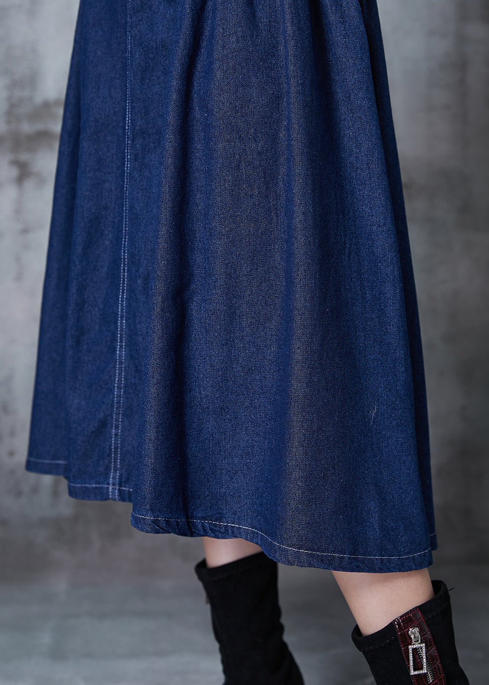 Sophisticated Garment with a Clean Classic Look