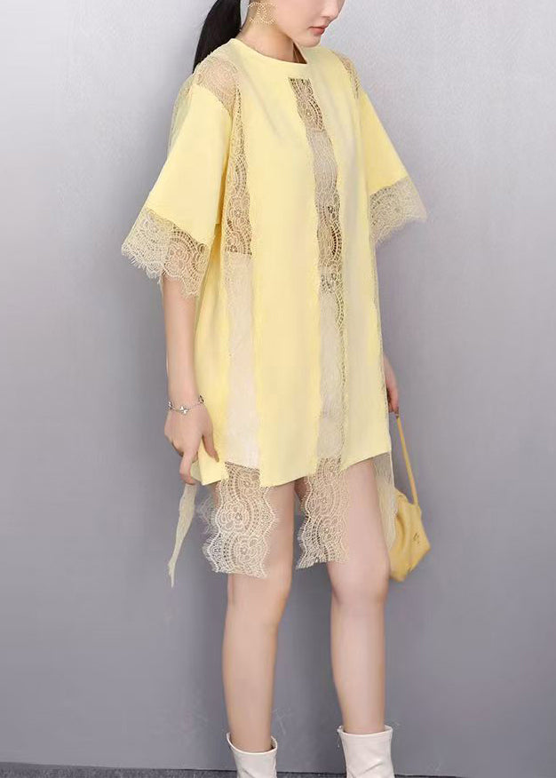 Effortlessly Elegant Top with a Timeless Design
