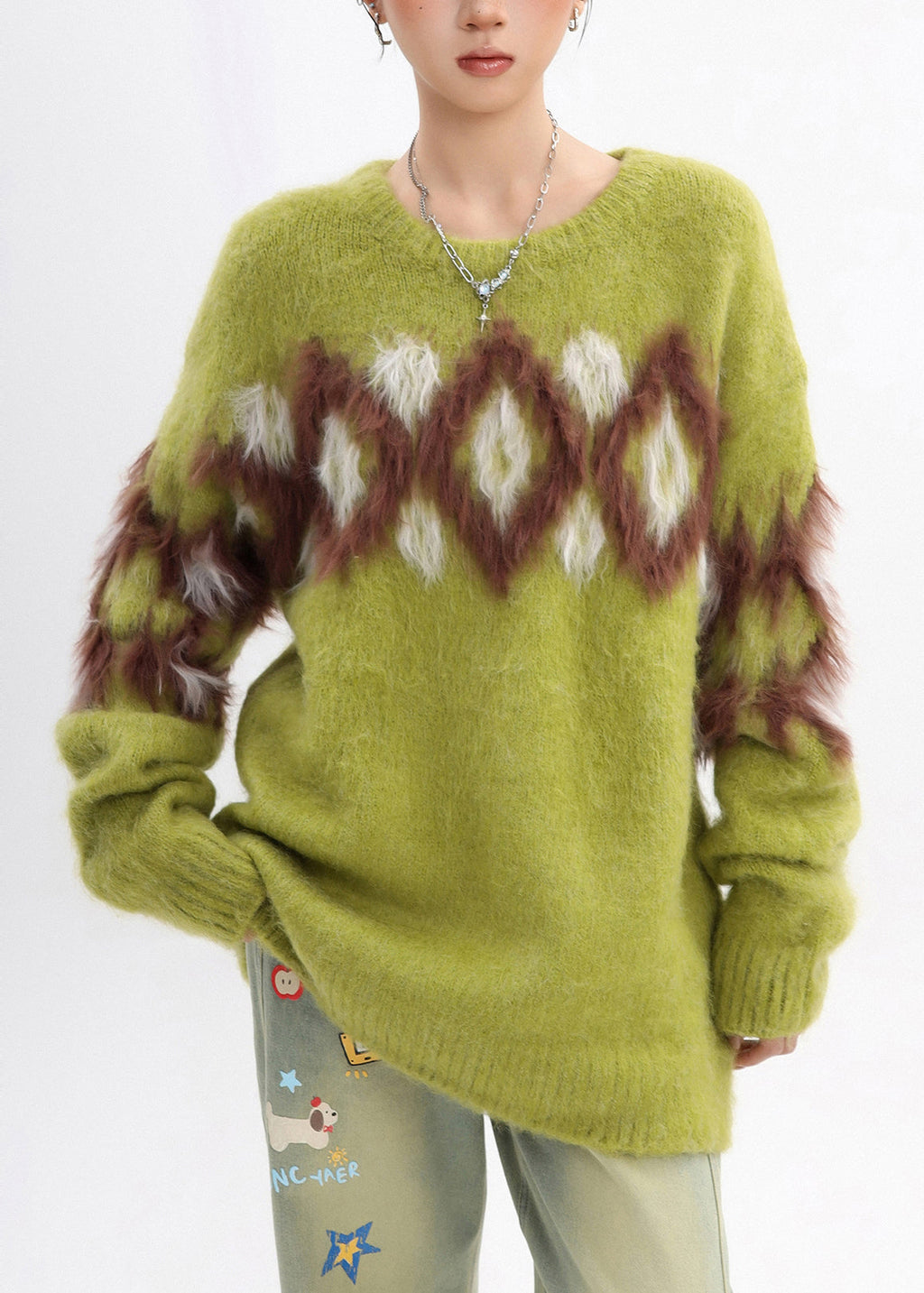 Effortlessly Elegant Top with a Timeless Design
