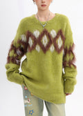 Effortlessly Elegant Top with a Timeless Design