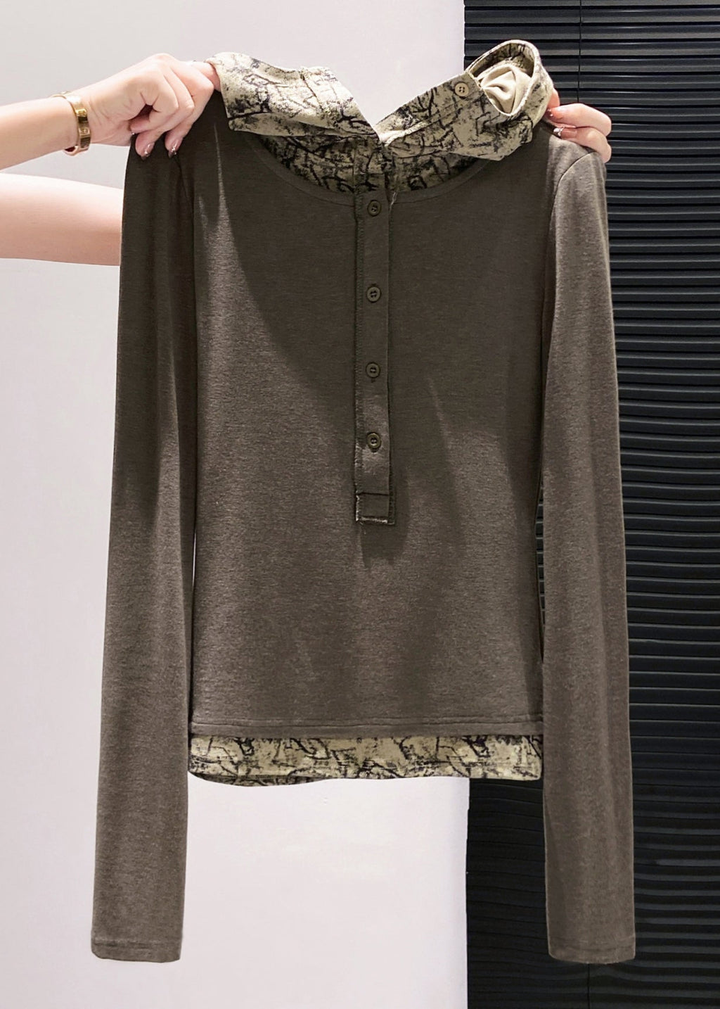 Sophisticated Top with a Clean Classic Look