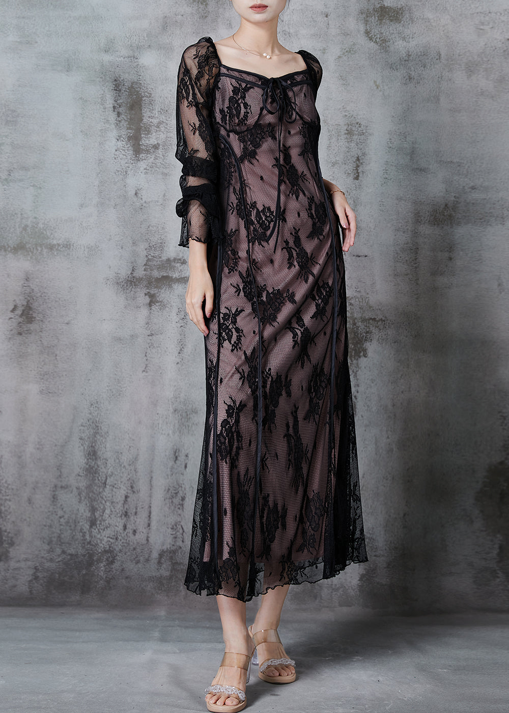 Gracefully Styled Dress for Any Occasion