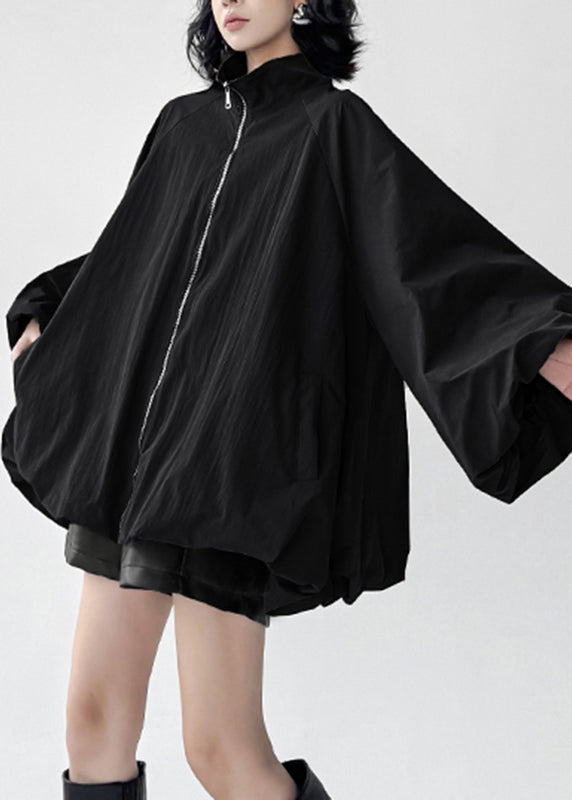 Elegantly Styled Coat for Everyday Wear