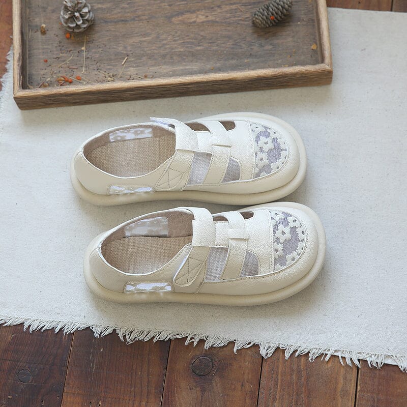 Graceful Orthopedic Sandals for Modern Look