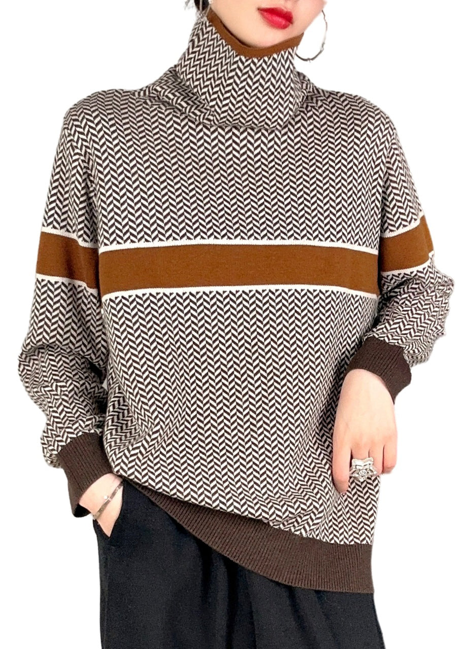 Gracefully Styled Sweater for Any Occasion