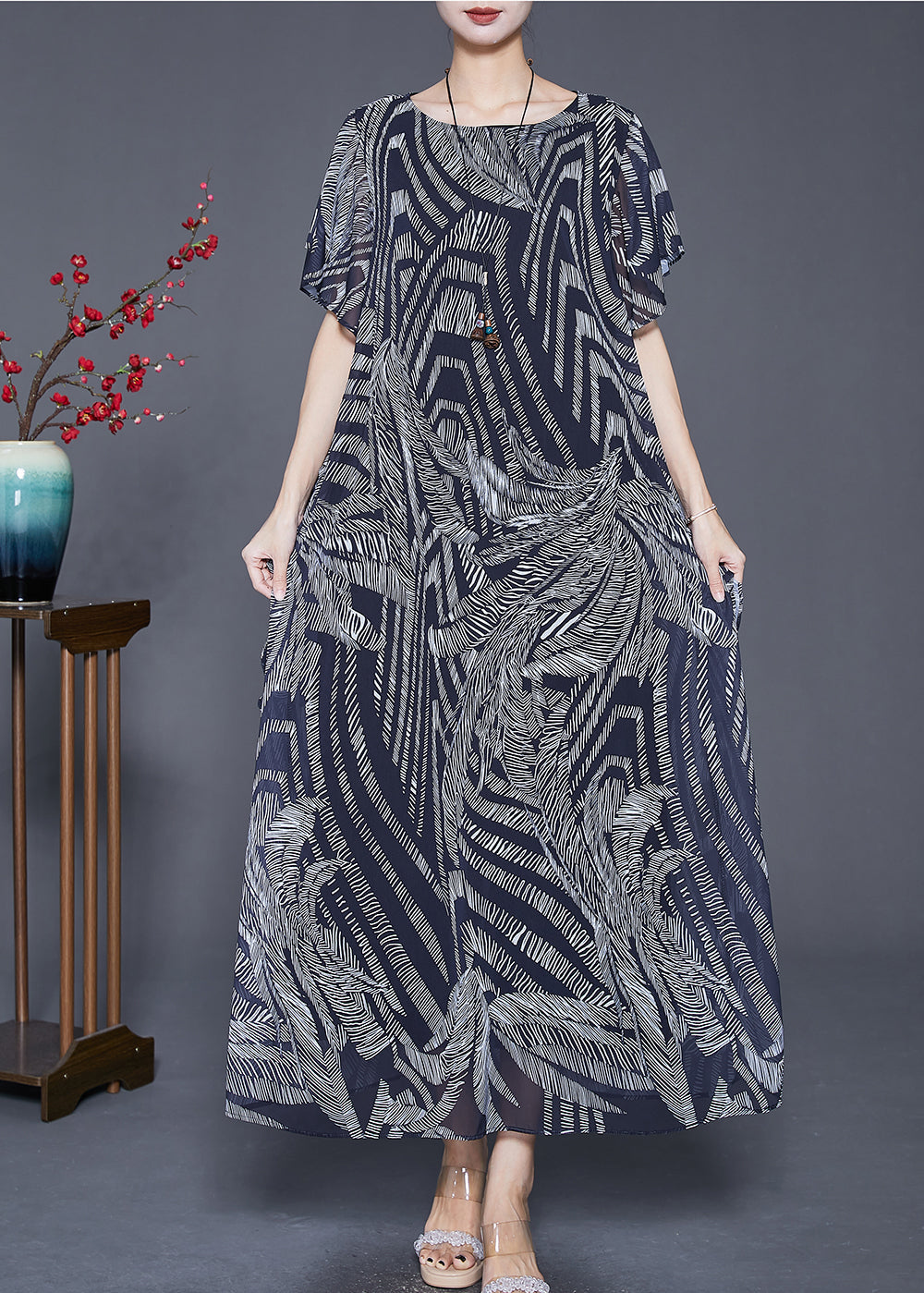 Polished Dress with an Effortless Classic Look